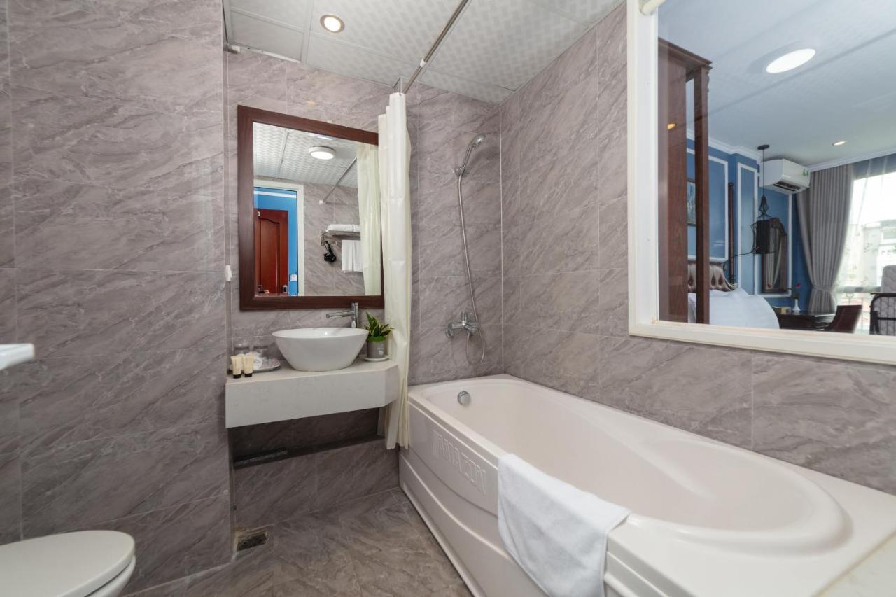 Suddha Boutique Hotel Hanoi Buitenkant foto